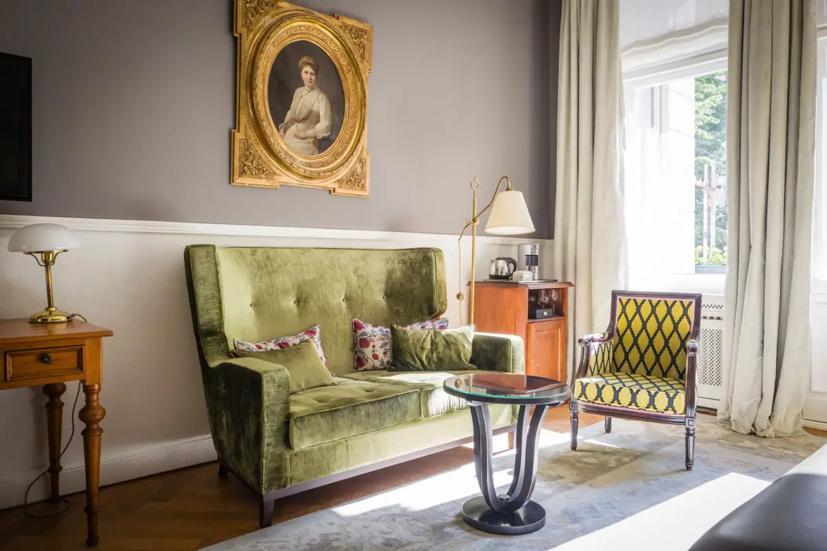Living room with couch and coffee table.