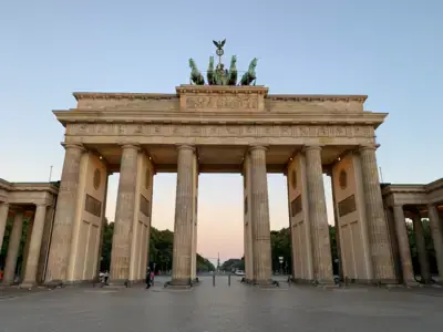 Frontal view of the Brandenburg Gate by day