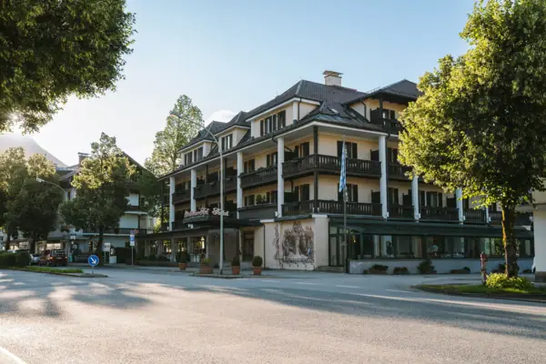 A building surrounded by trees.