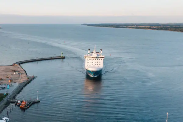Ship entering Travemünde harbour.
